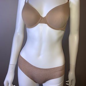 Victoria’s secret’s lingerie